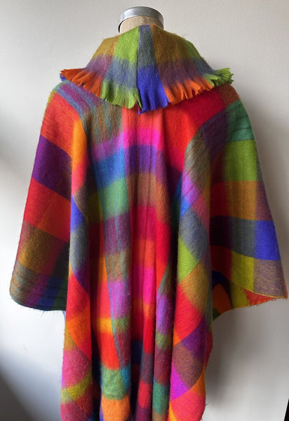 TRESART CACHE Beautiful Colored Poncho One Size