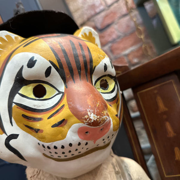 vintage Tiger Mask 7x7