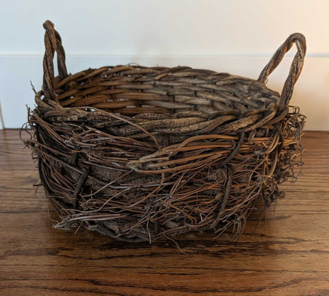 Willow Basket w/Handles