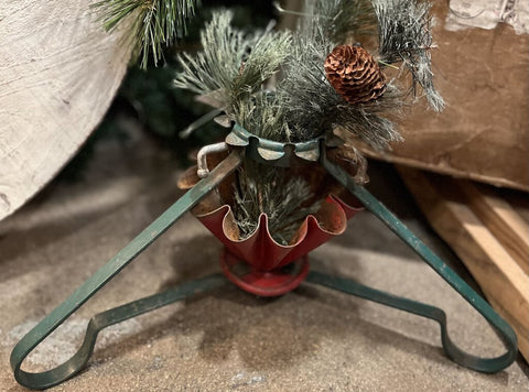 Vintage Metal Tree Stand/ Flower Vase