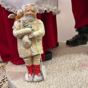 Debbie Thibault Santa with Angel, 92/2500