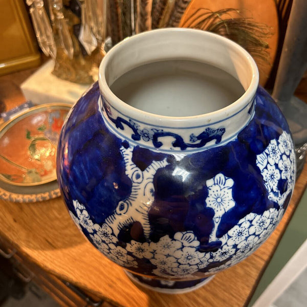 Large Vintage Blue & White Chinoiserie Vase