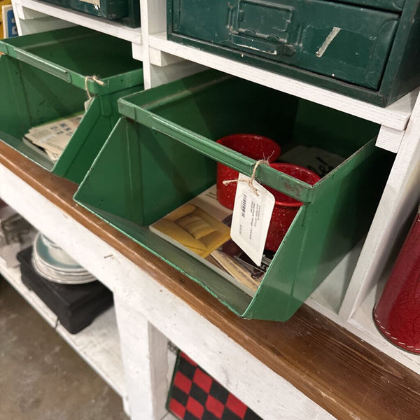 Jens Fresh Vintage ~ Industrial metal bin