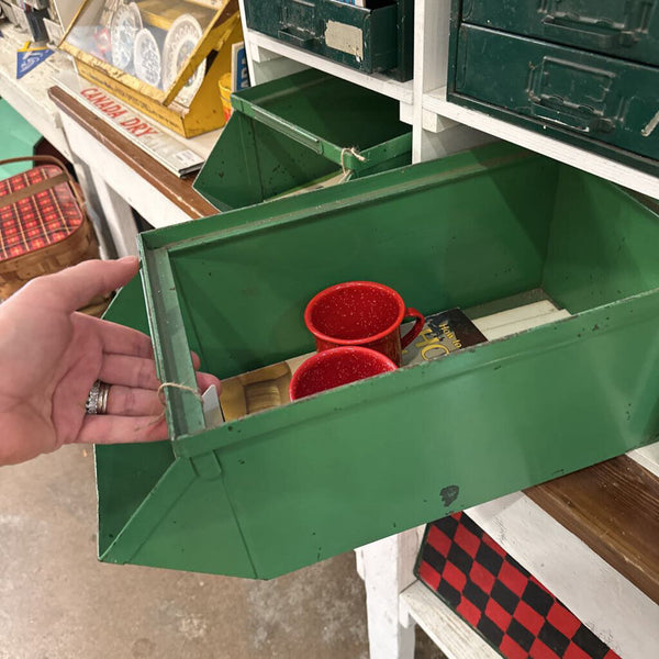 Jens Fresh Vintage ~ Industrial metal bin