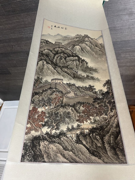 Vintage Scroll Great Wall