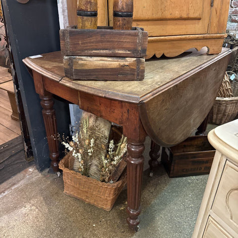 Nice Vintage Drop Leaf Table 37x53x28 IN STORE PICKUP ONLY