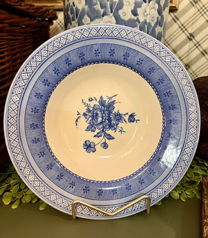 Vintage Churchill blue and white floral bowl