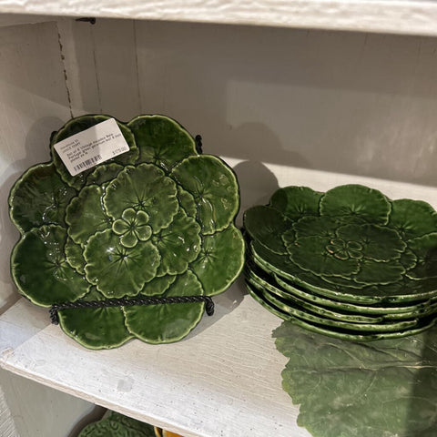 Set of 6 Vintage majolica Belo Portugal green geranium leaf 8 inch plates as is