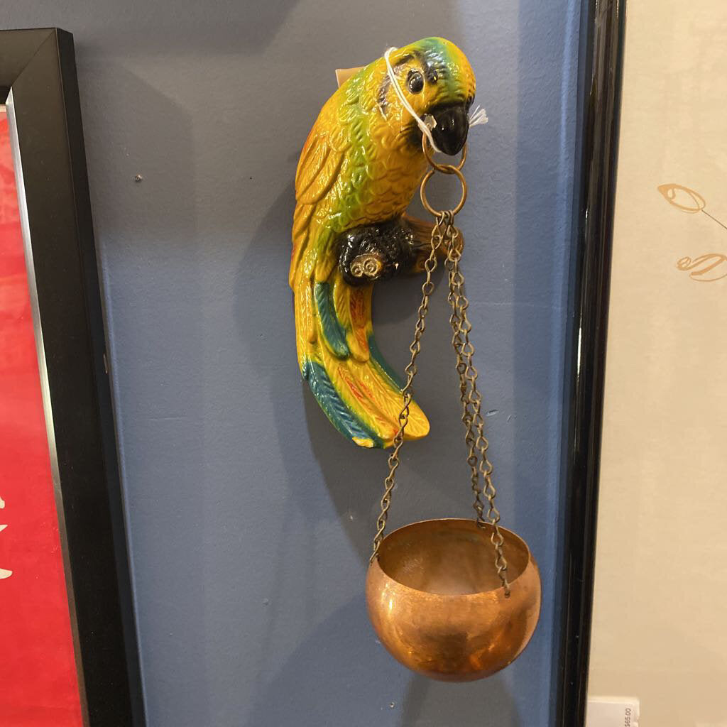 Chalkwear parrot plant holder