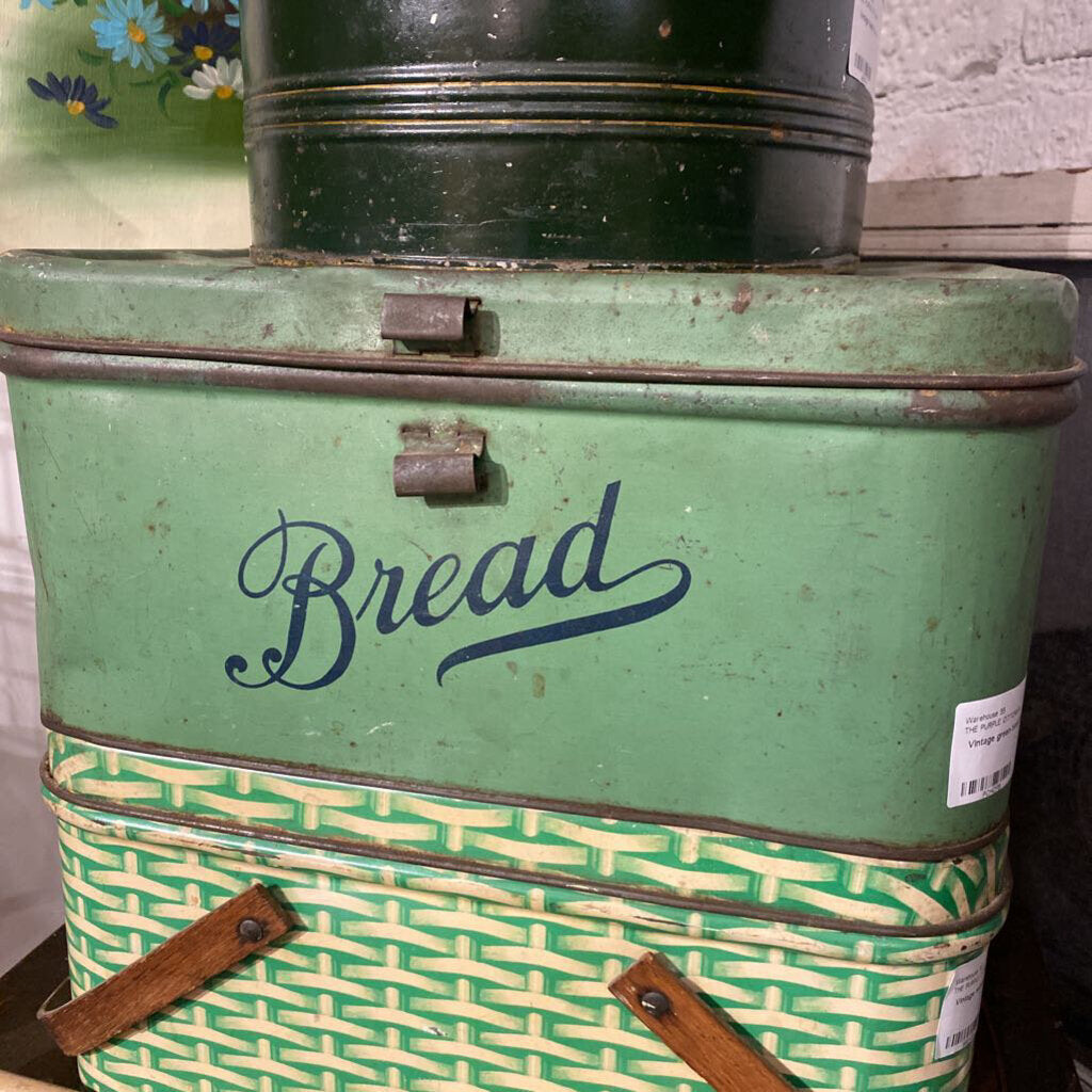 Vintage green bead tin