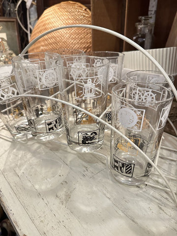 Set of 8 glasses and carrier rack