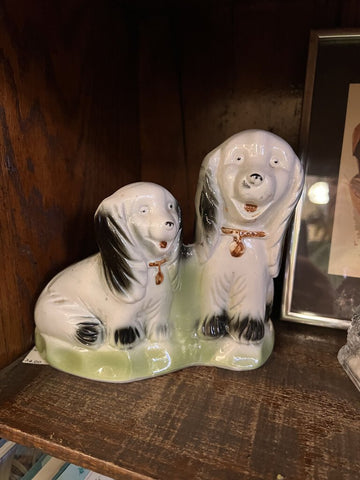 Vintage 2 dog ceramic statue