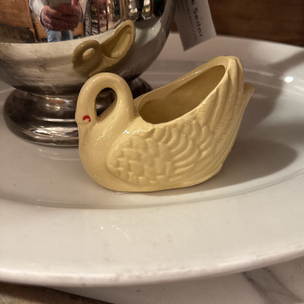 Tiny Swan Planter