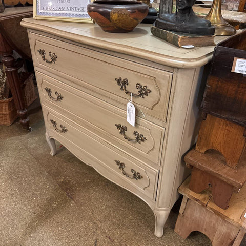 Lovely Vintage French Provincial 3 Drawer Chest with Gold Hardware Painted, sealed and waxed. 34x20x31 IN STORE PICKUP ONLY