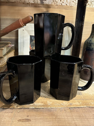 Vintage black 80's mugs (set of 4)