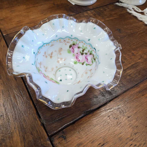 Hand painted ruffle bowl 7" wide