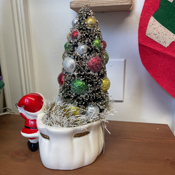 Moxie - Santa & Tree Assemblage - 9.5"