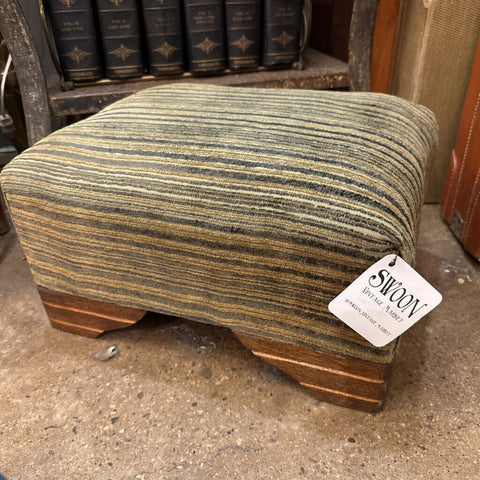 OLIVE GREEN DECO FOOTSTOOL