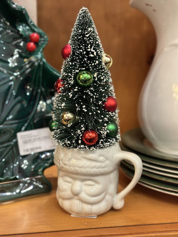 TREE IN WHITE SANTA MUG