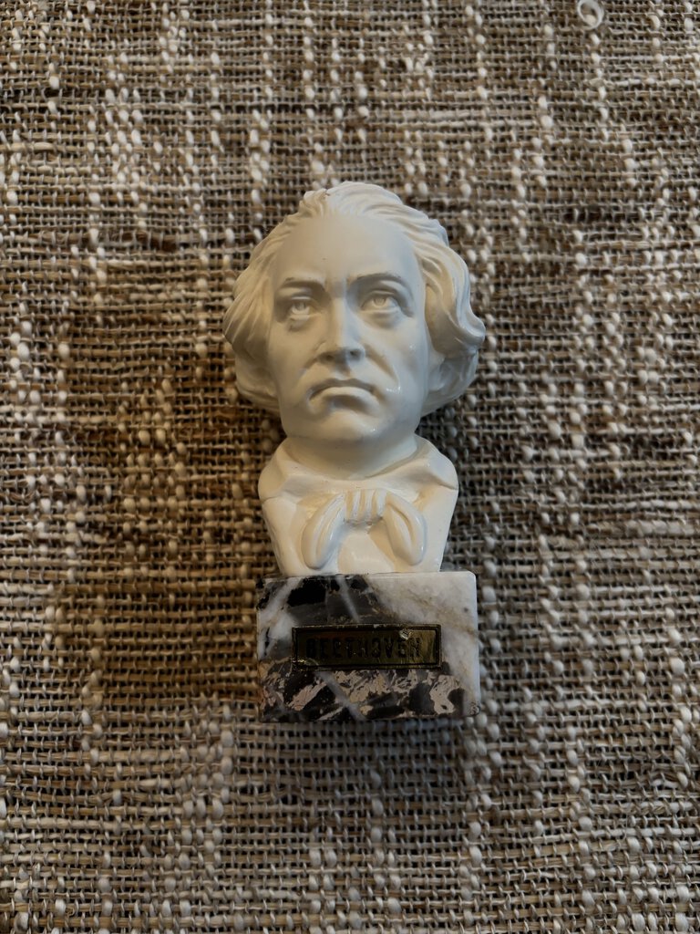 SIGNED CASEA BEETHOVEN WHITE RESIN BUST ON MARBLE PLINTH