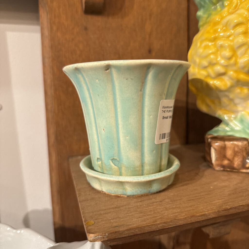 Small McCoy teal planter