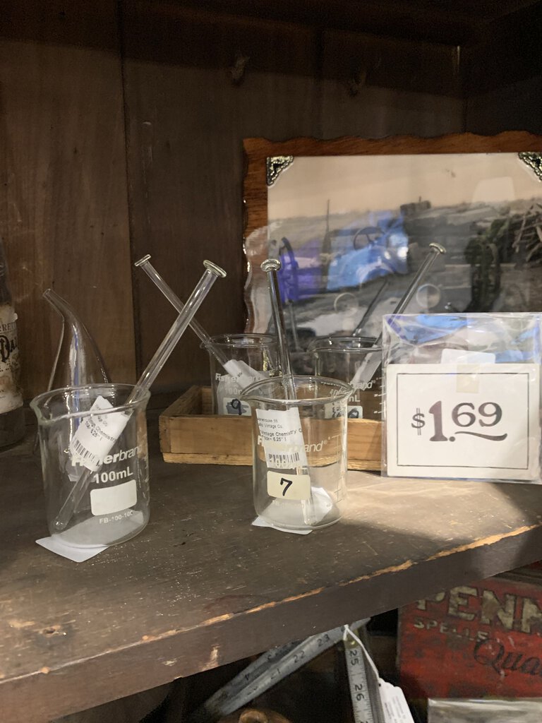 Vintage Glass Chemistry Beaker Vial~ 100ml~ 2.25" w x 275" t