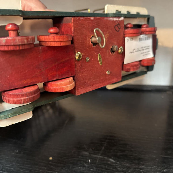 Wooden San Francisco Trolley with music box