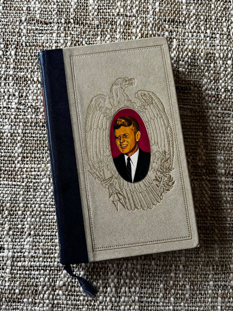 1972 The Dramatic Fate of the Kennedy in French Book