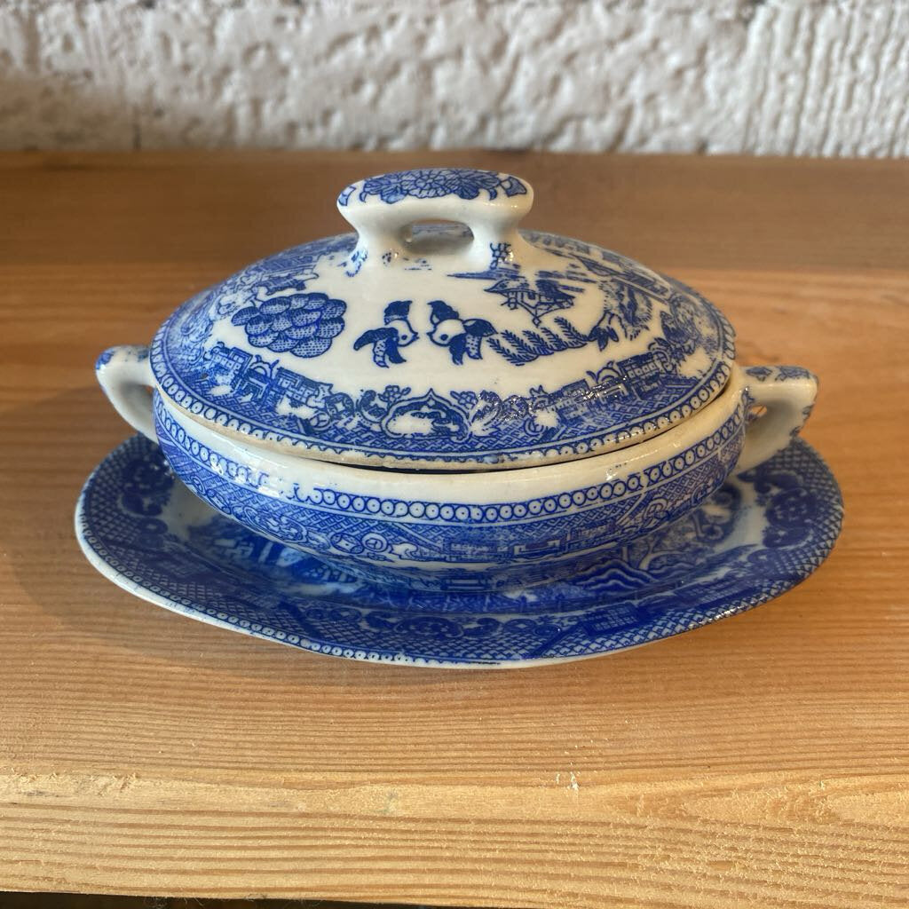Vintage Flow Blue Child's Platter and Tureen 6" x 4"