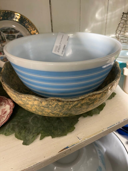 Vintage Pyrex 402 bowl Rainbow Blue Stripe as is