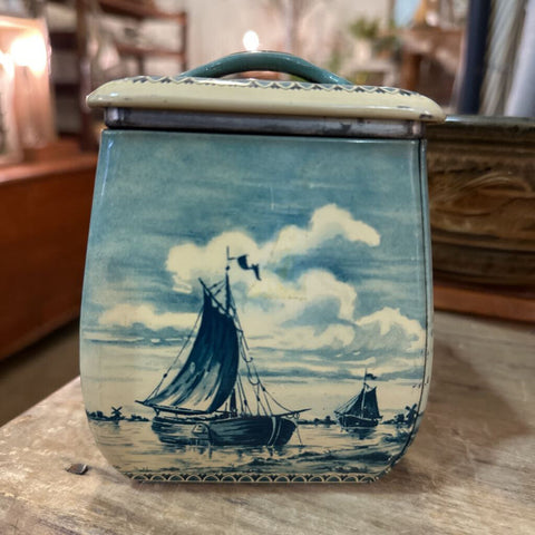 Vintage Dutch Holland Windmill Biscuit Tin