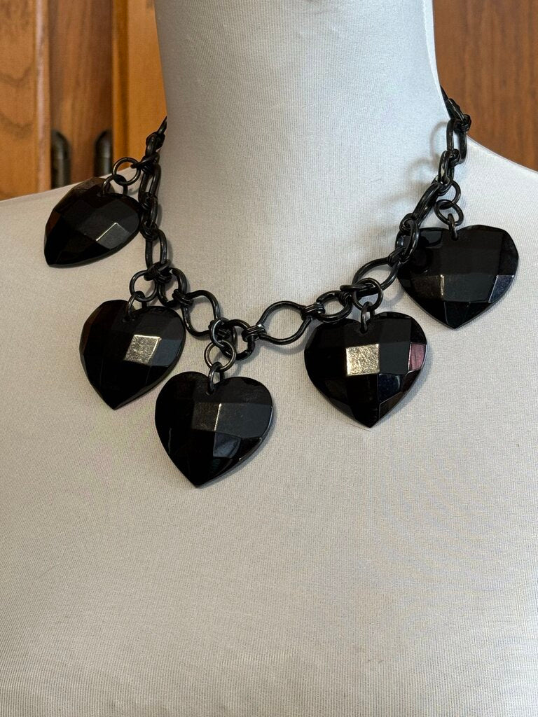 Vintage Bakelite necklace black faceted hearts