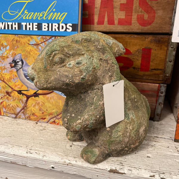 Jens Fresh Vintage ~ Cement bunny .