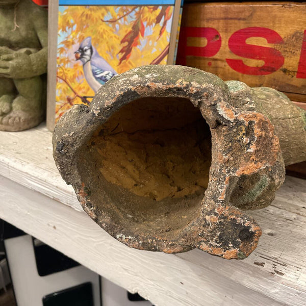 Jens Fresh Vintage ~ Cement bunny .