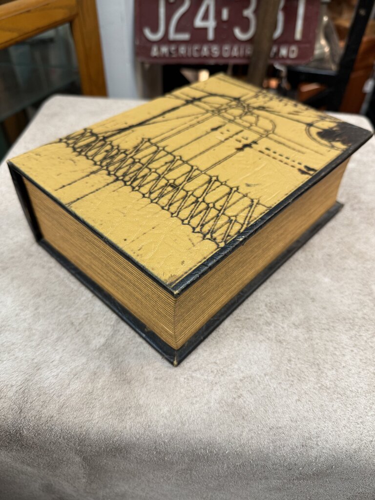 Keepsake "Book, velvet lined