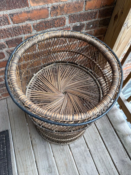 Wicker Round Plant Stand W1803