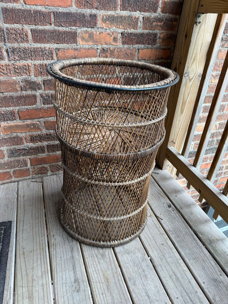 Wicker Round Plant Stand W1803