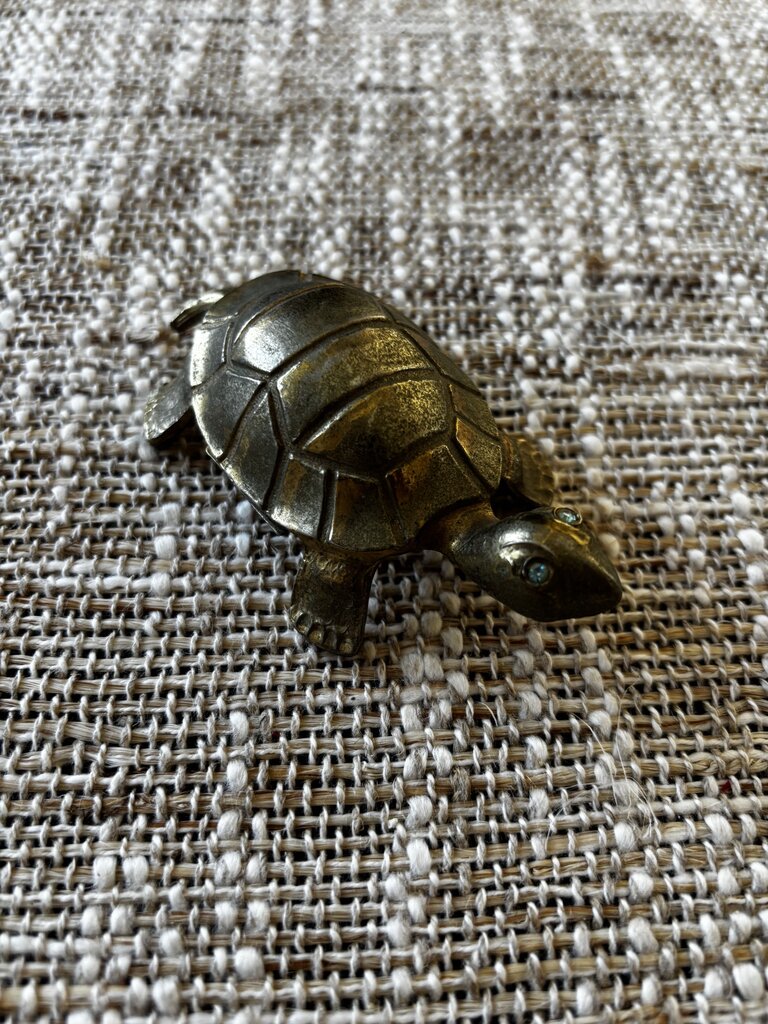 Vintage Rhinestoned Eyed Brass Turtle w/ Clip