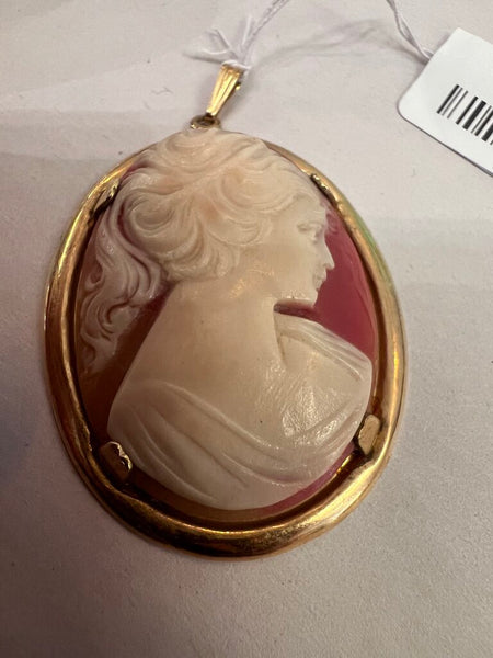 Vintage Cameo