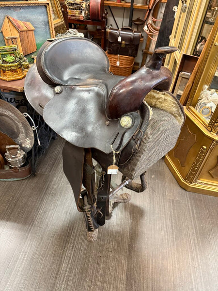 Royal King Western Saddle