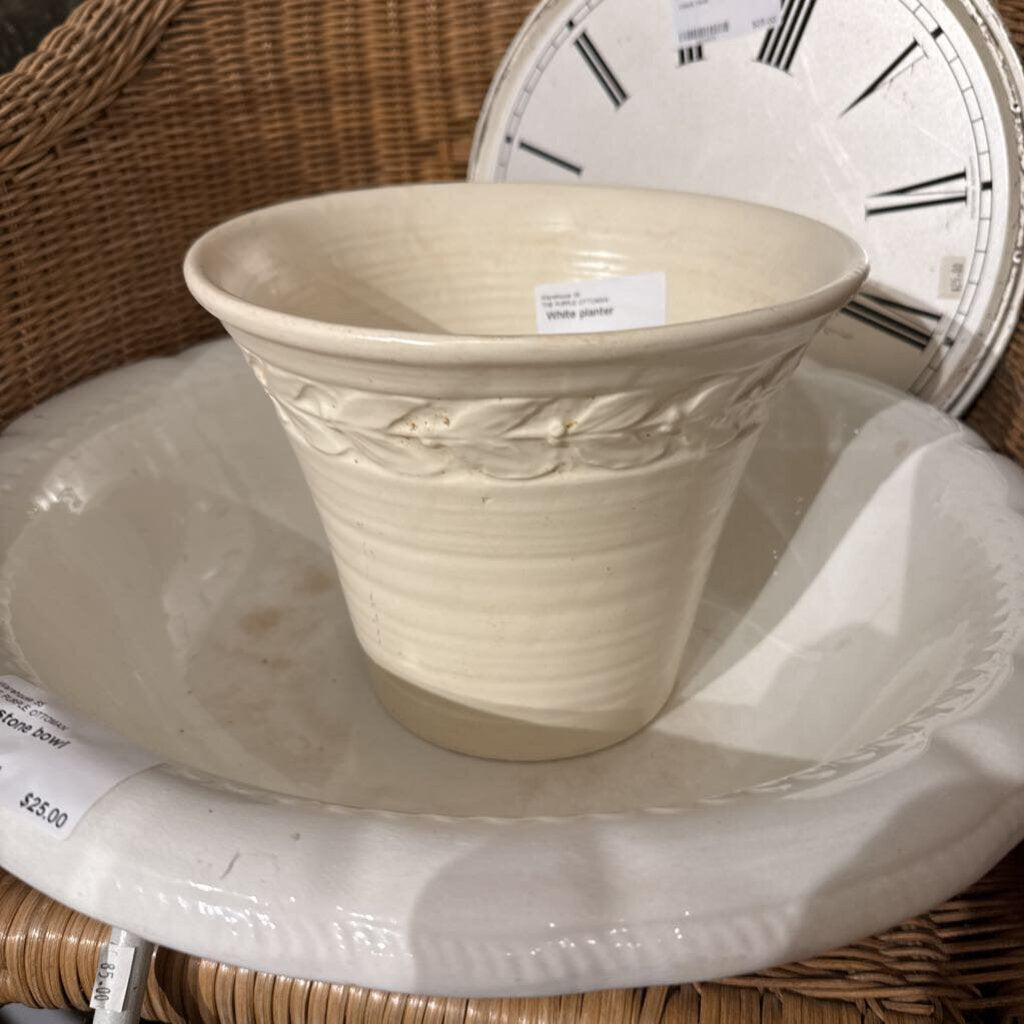 White planter