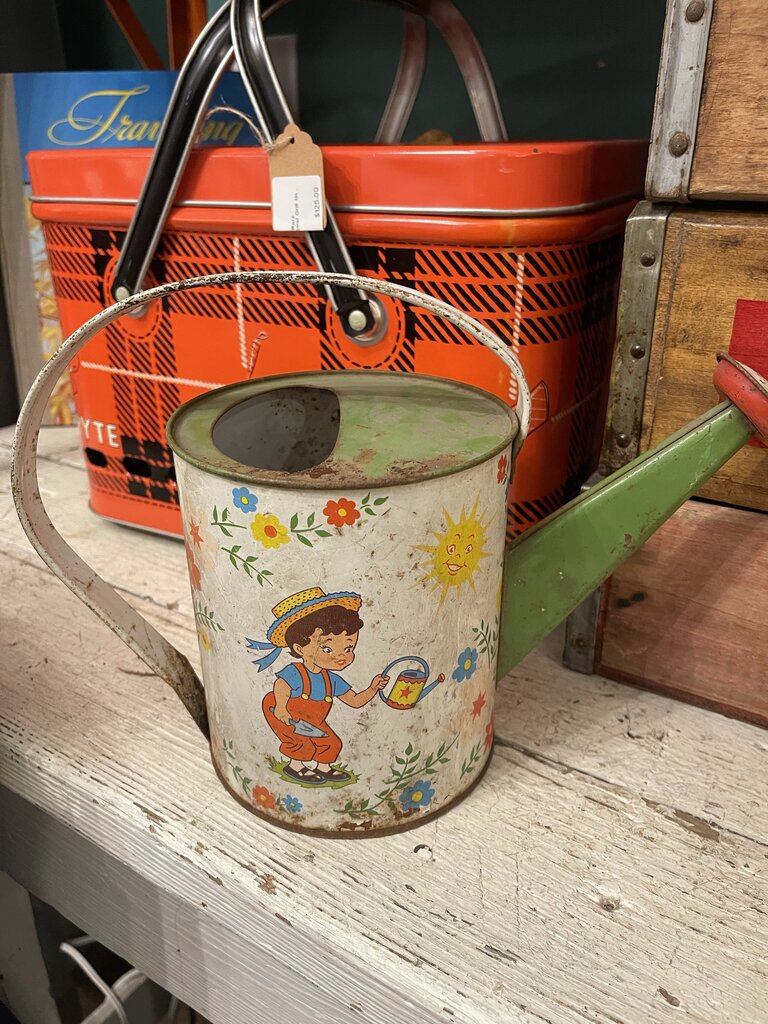 Jens Fresh Vintage ~ Vintage child's toy watering can