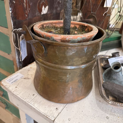 Vintage copper pot with handle 8x8