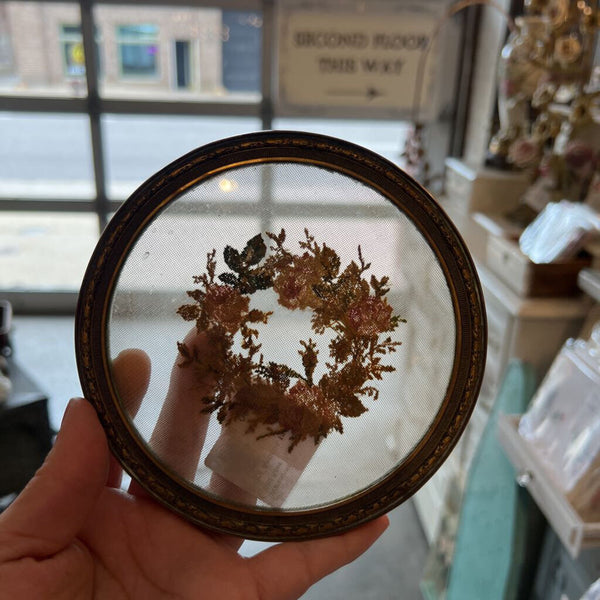 |D| Antique Brass & Lace Trinket Dish