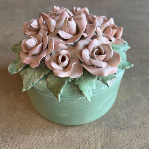 |N| Vintage Porcelain Rose Powder Jar