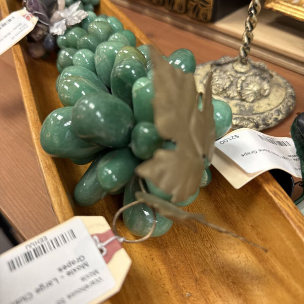 Moxie - Large Cluster Jade Green Grapes