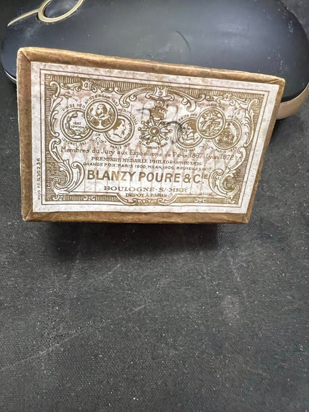 Blanch Poure & Co pen nib box with nibs
