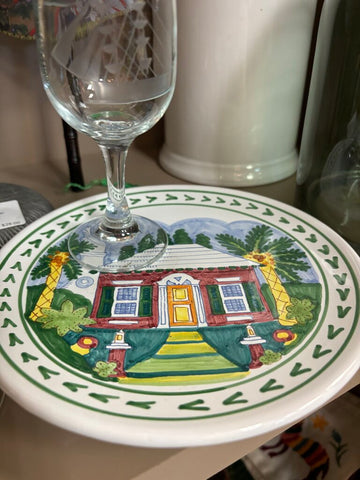 Barbara Finsness Bermuda Cottage Plate 10in