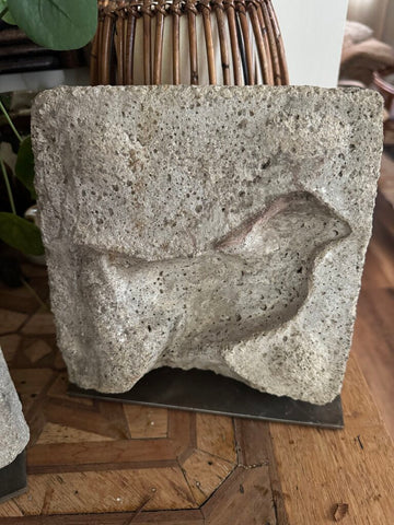 Bird imprint Art sculpture short