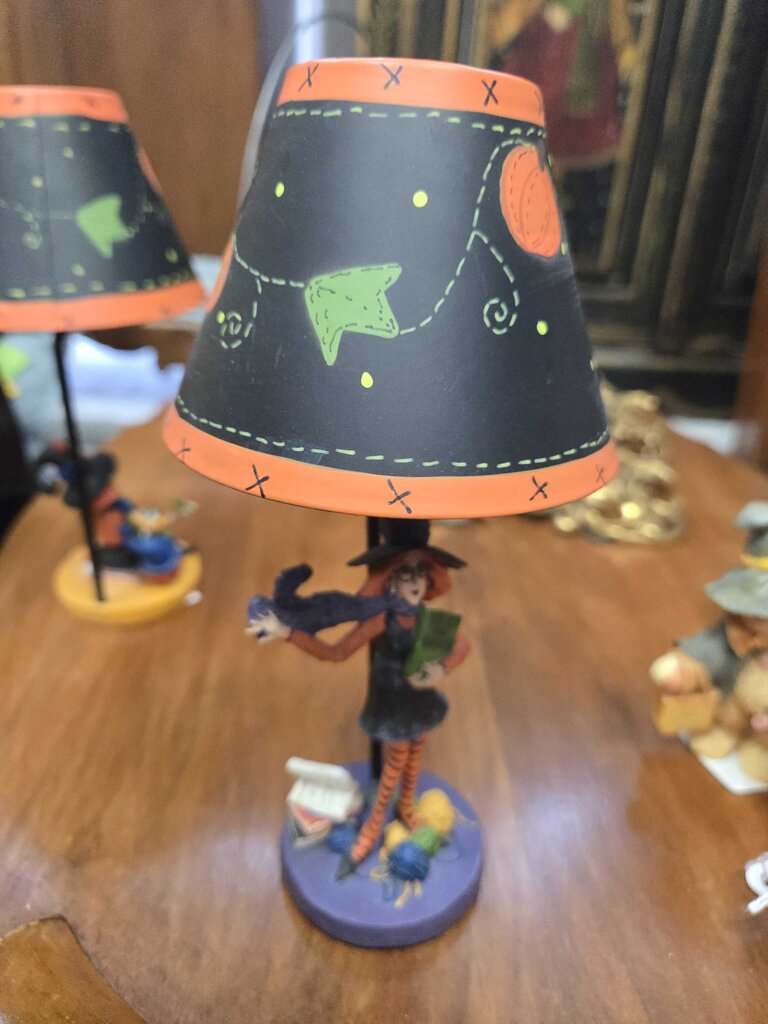 Halloween tea light lamp 8" tall